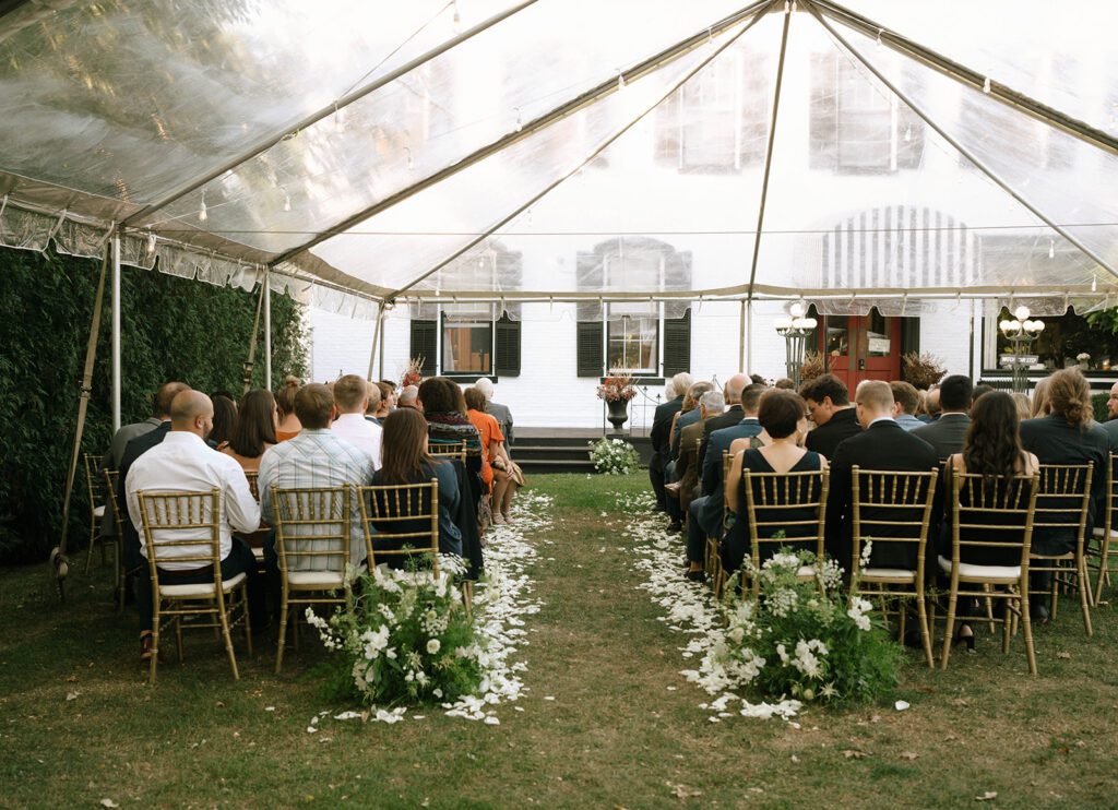 stunning ceremony decor