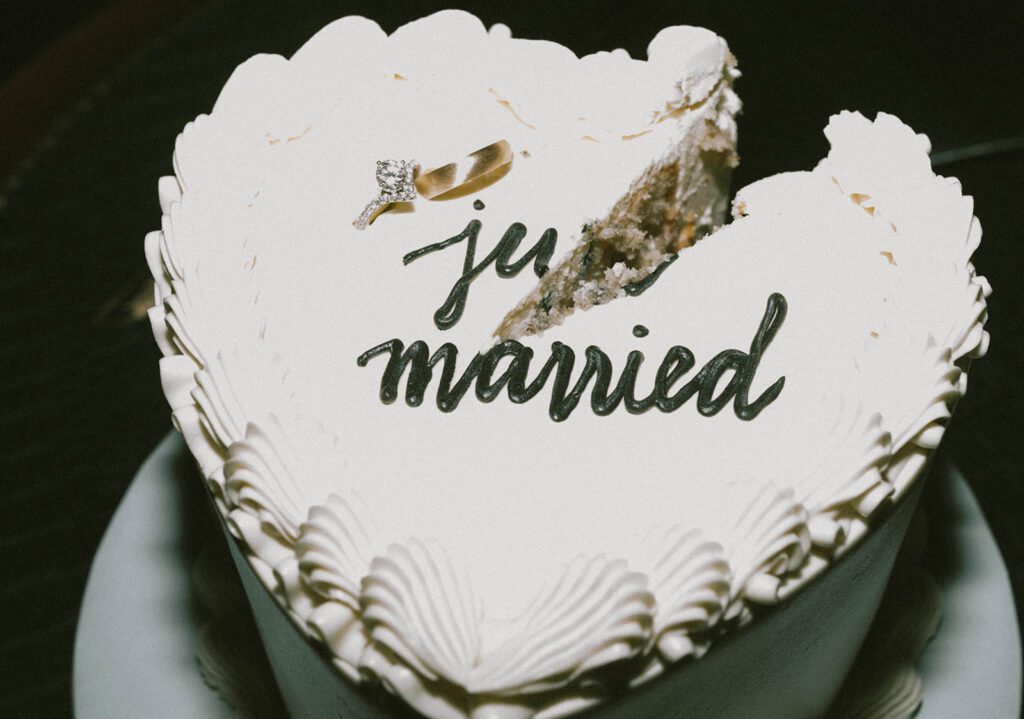 Why Maxwell Mansion Hotel is the Dreamiest Lake Geneva Wedding Venue