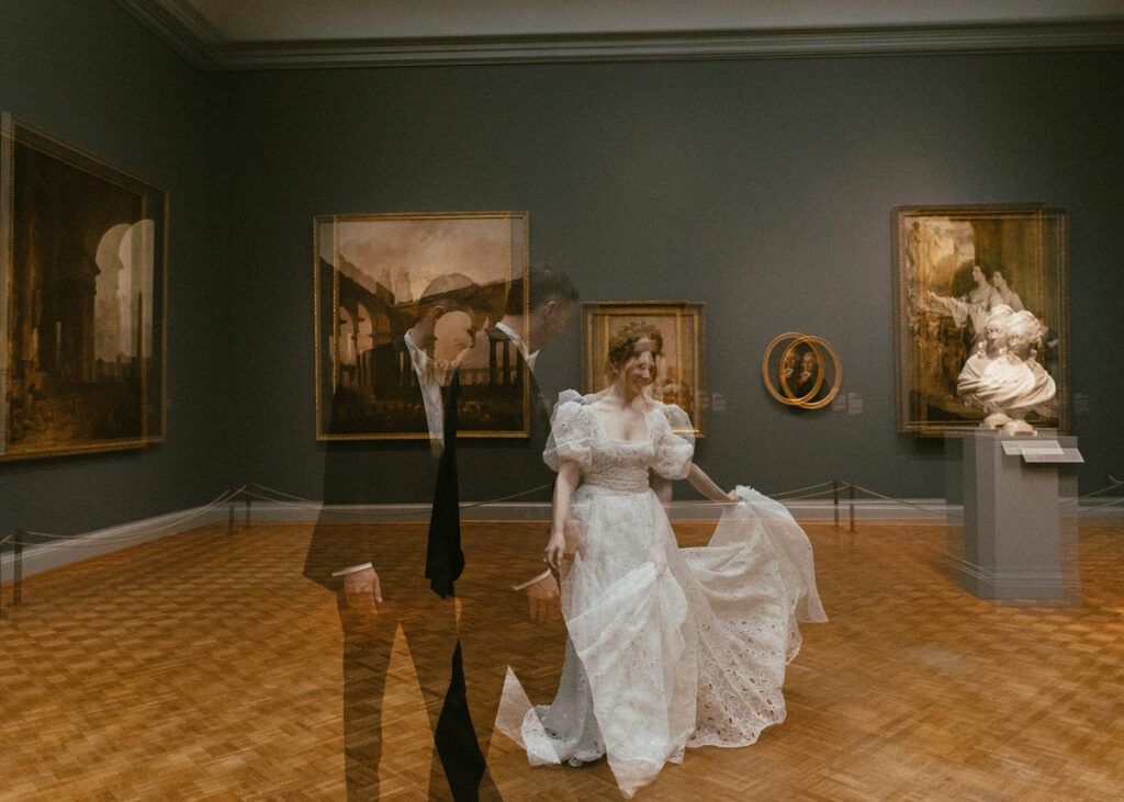 Timeless & Modern: Libby & Saville’s Art Institute Wedding in Chicago