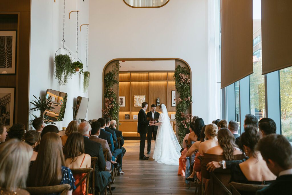 Timeless & Modern: Libby & Saville’s Art Institute Wedding in Chicago