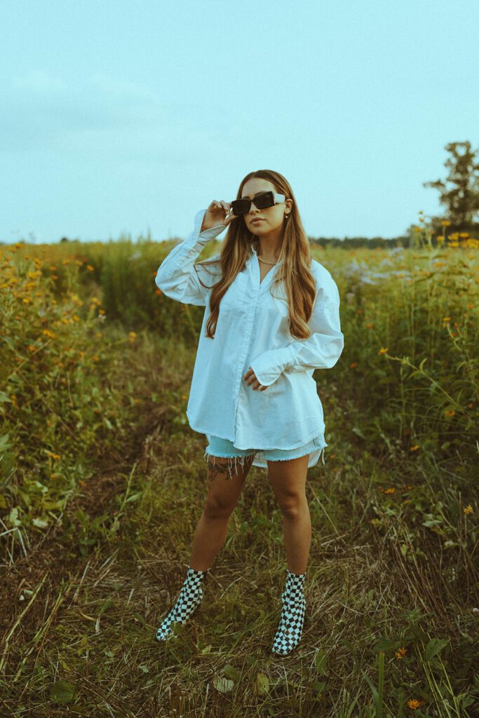 fun photoshoot in chicago