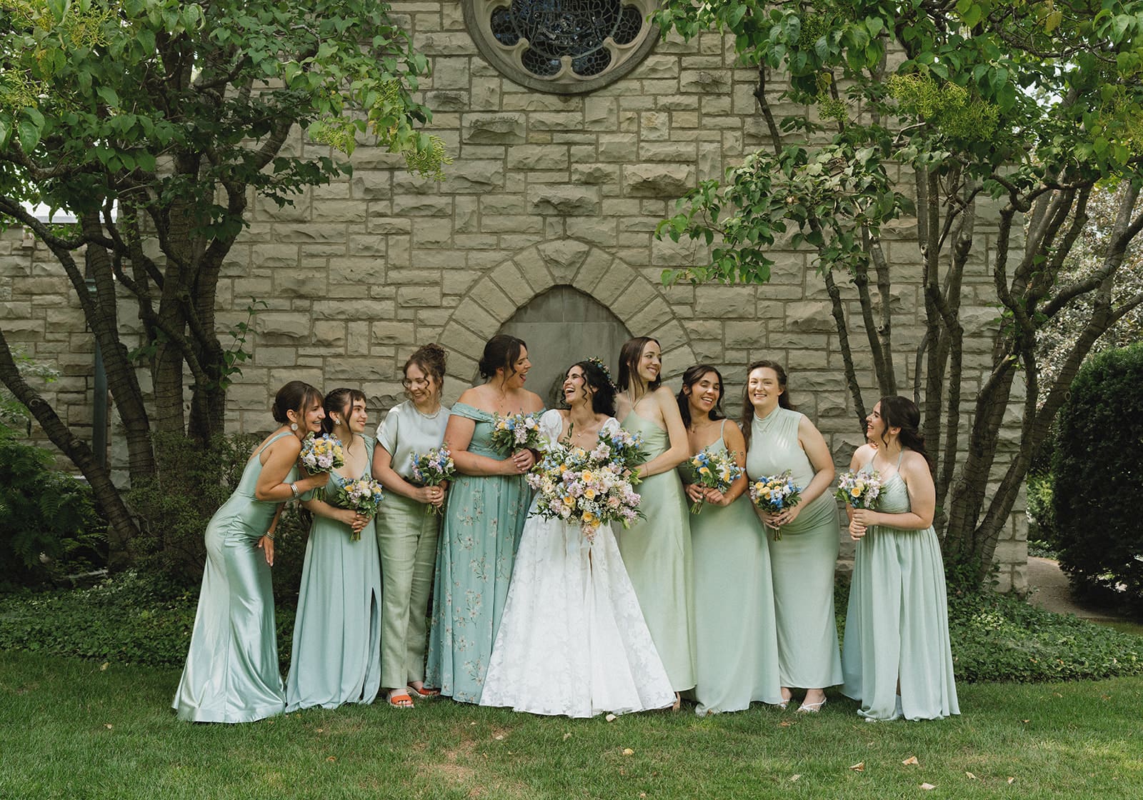 A bride and her bridesmaids at their Chicago wedding