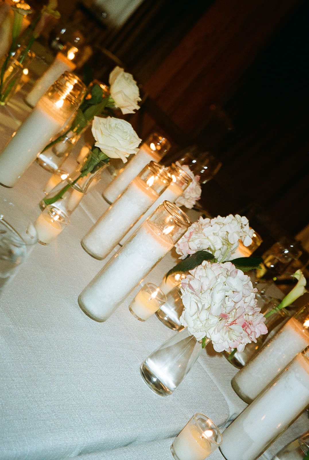 A wedding table setup from a wedding that avoided wedding planning mistakes